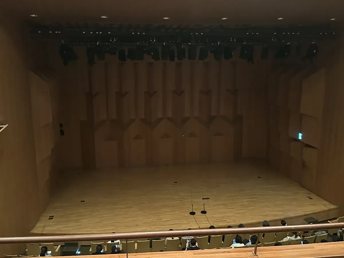 2층 A블록 2열 8번
